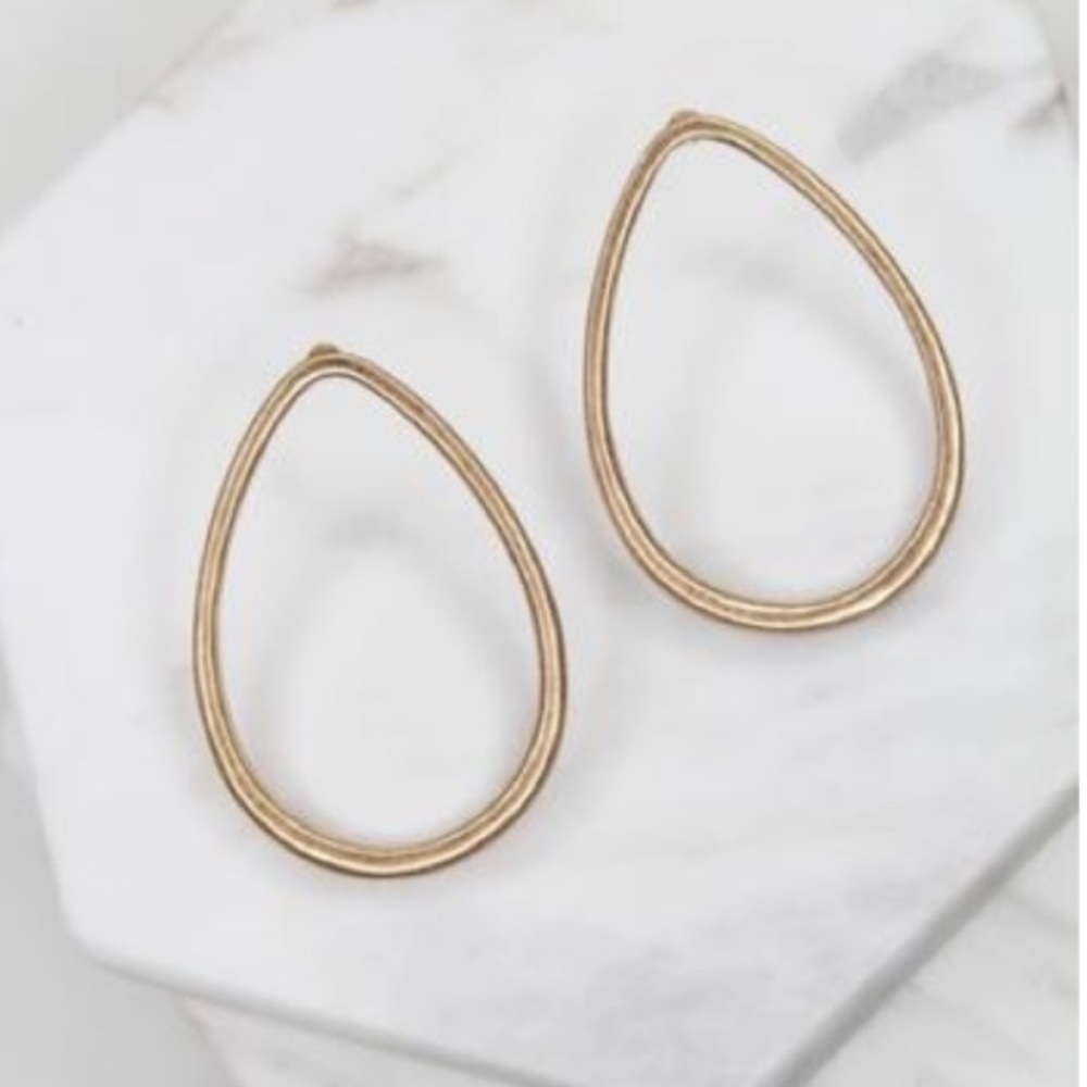 Ivy Teardrop Stud Earrings in Brushed Gold